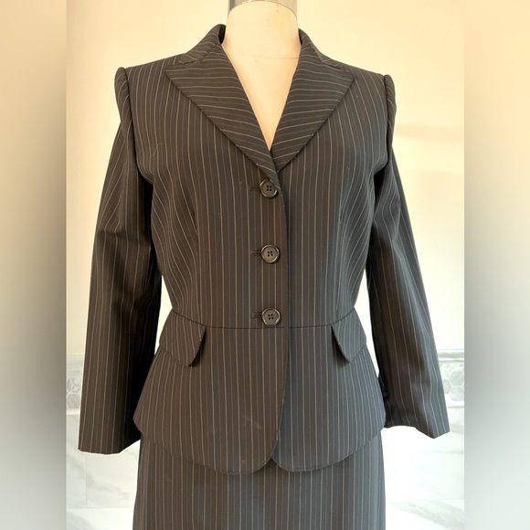 Alex Marie Wrinkle-Free 3 Ps Coordinating Separates Jacket Pants Skirt Navy Sz 6 - Picture 4 of 13